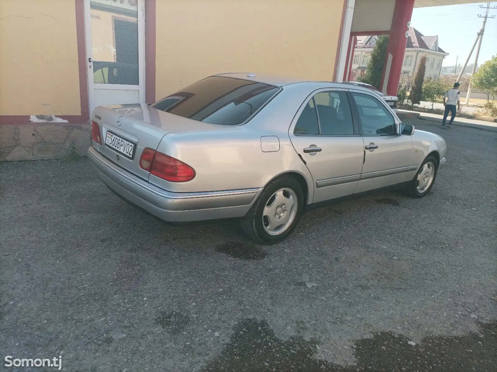 Mercedes-Benz E class, 1996-5