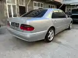 Mercedes-Benz E class, 2001-4