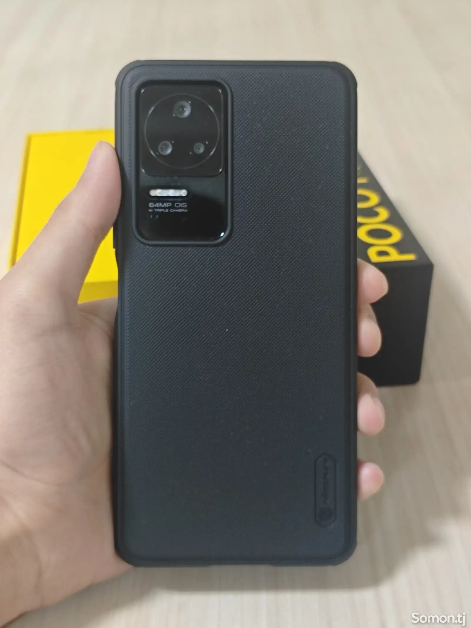 Xiaomi Poco F4 8+8/256GB Night Black-13