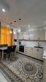 3-комн. квартира, 13 этаж, 68м², шохмансур-7