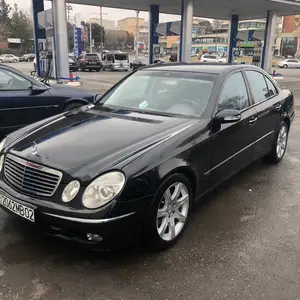 Mercedes-Benz E class, 2004