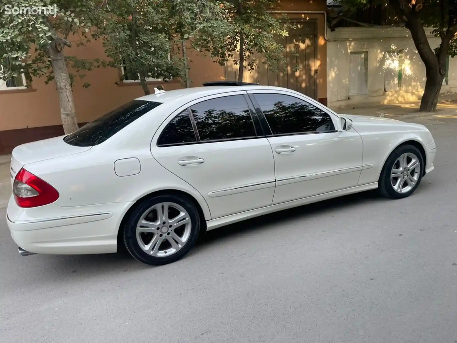 Mercedes-Benz E class, 2008-3