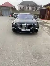 BMW 7 series, 2017-3