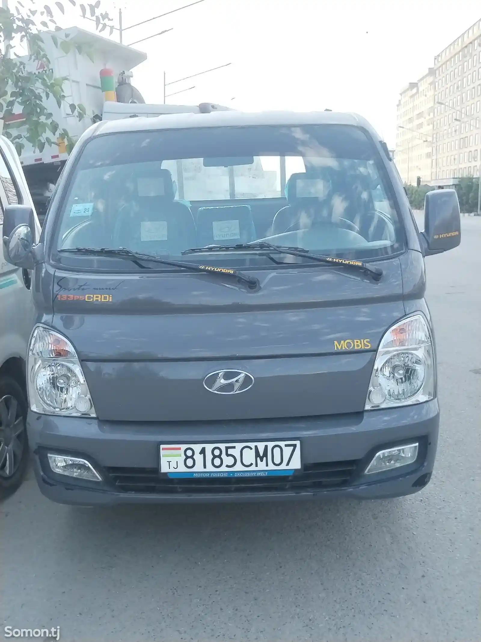Бортовой автомобиль Hyundai Porter, 2014-1