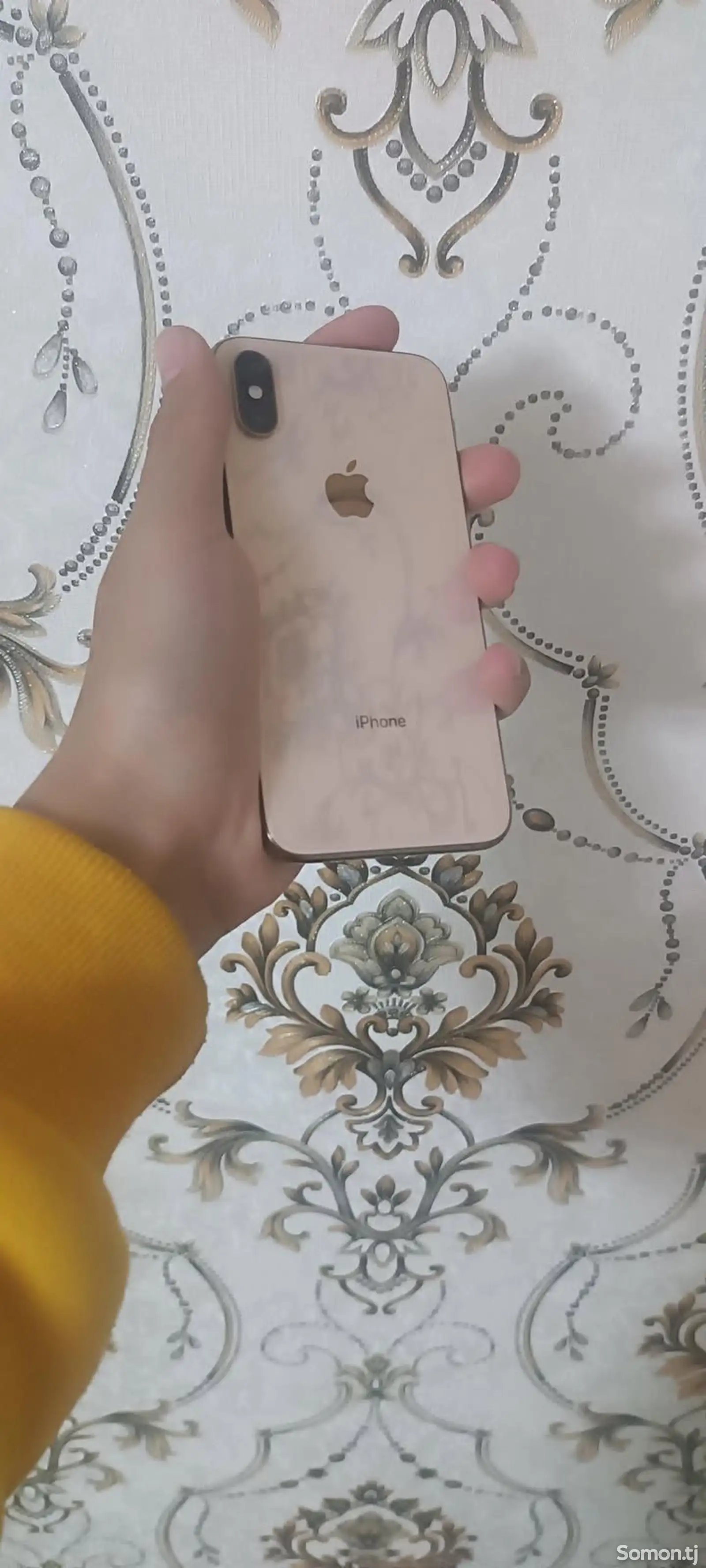 Apple iPhone Xs, 64 gb, Gold-1