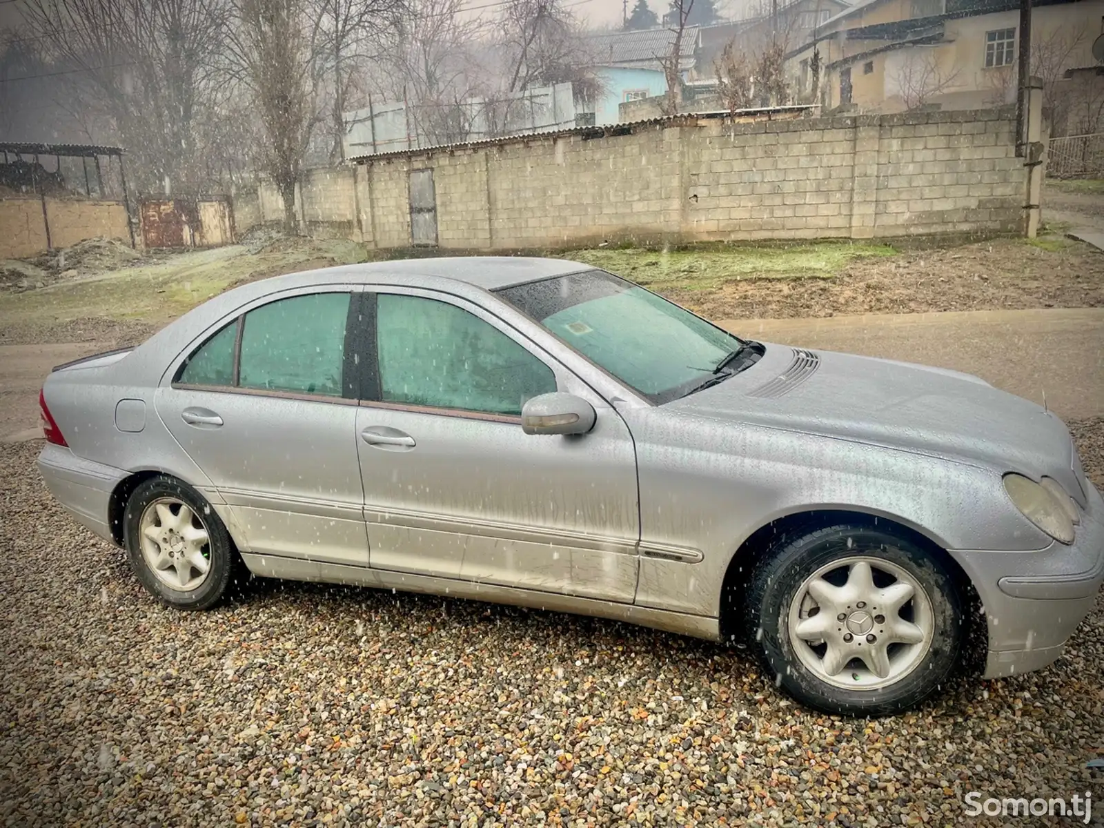 Mercedes-Benz E class, 2000-1