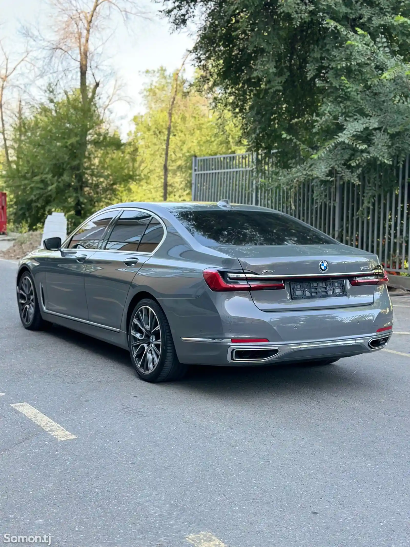 BMW 7 series, 2020-4