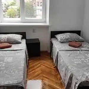 1-комн. квартира, 1 этаж, 30 м², 34 мкр, Анис