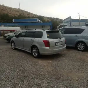 Toyota Fielder, 2008