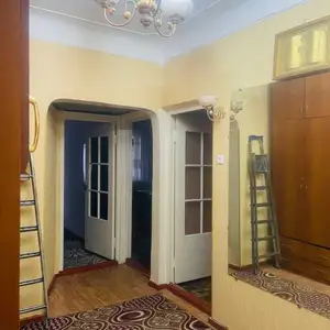 3-комн. квартира, 2 этаж, 98м², Сино, 82мкр