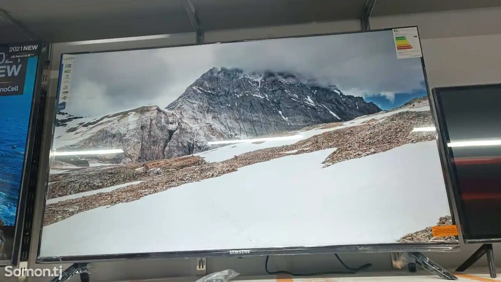 Телевизор Samsung 65дюйм-3