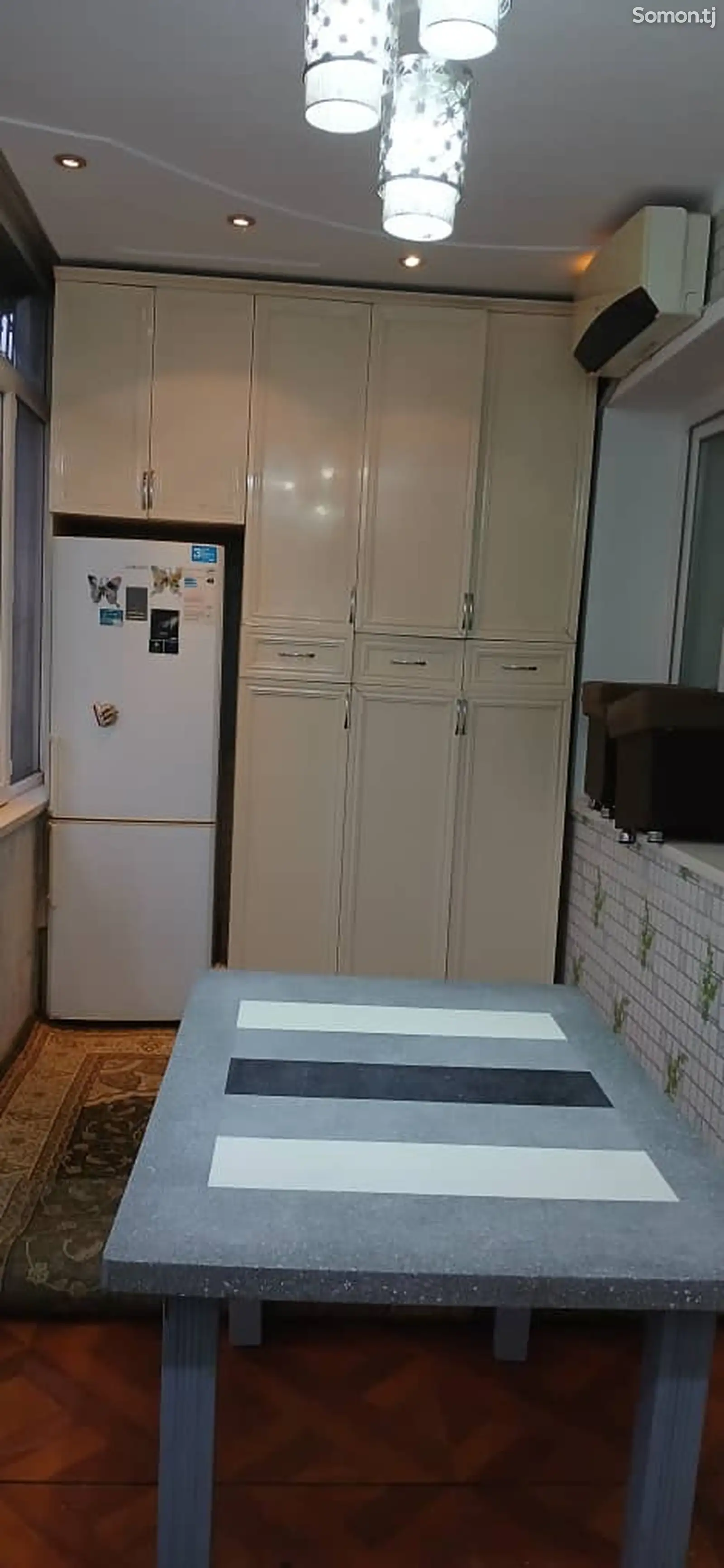 3-комн. квартира, 1 этаж, 80м², 19 мкр-8