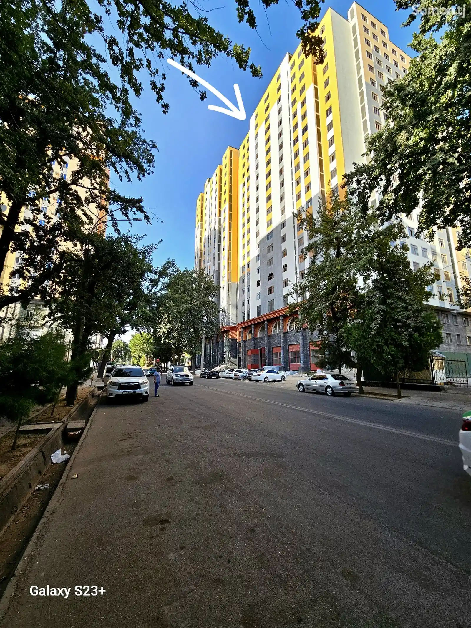 3-комн. квартира, 4 этаж, 132 м², Центр, Роддом номер 1-1