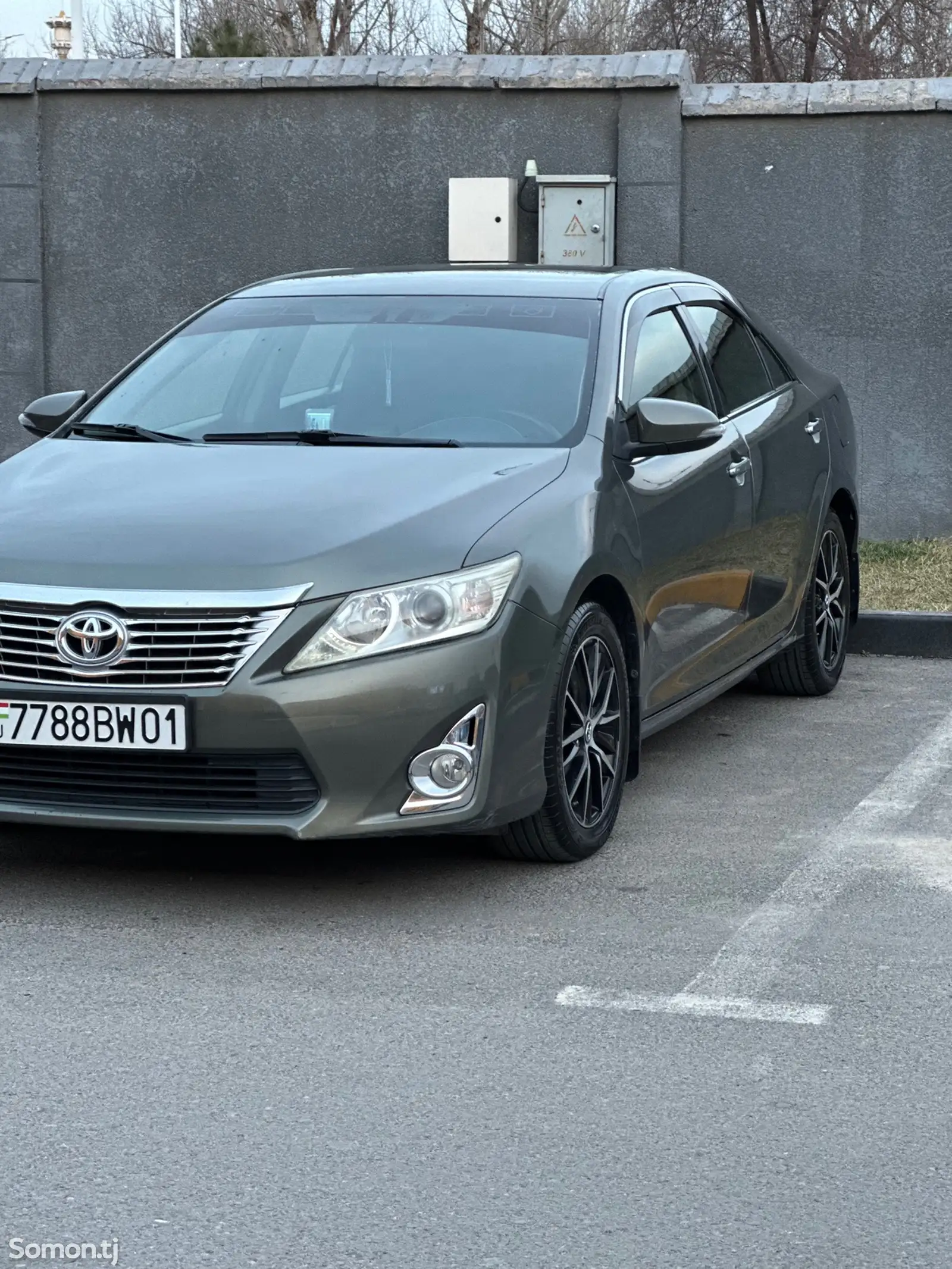 Toyota Camry, 2012-1