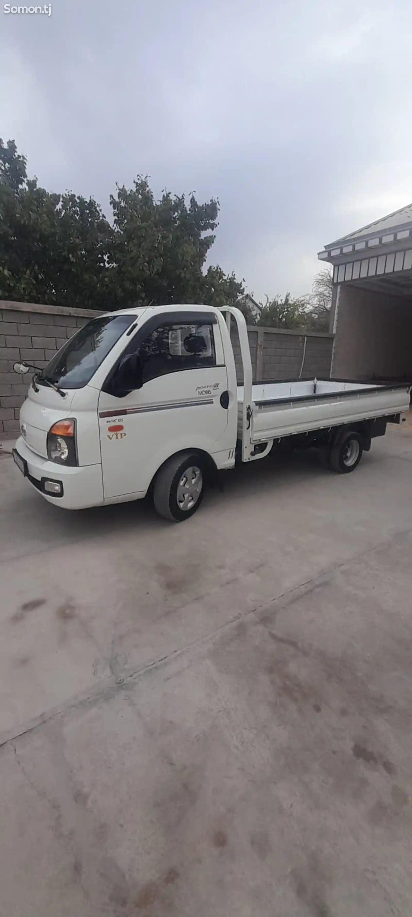 Бортовой автомобиль Hyundai Porter, 2012-2