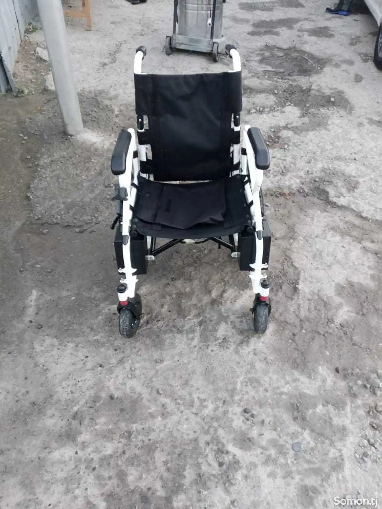 Инвалидная коляска для взрослых и детей-10