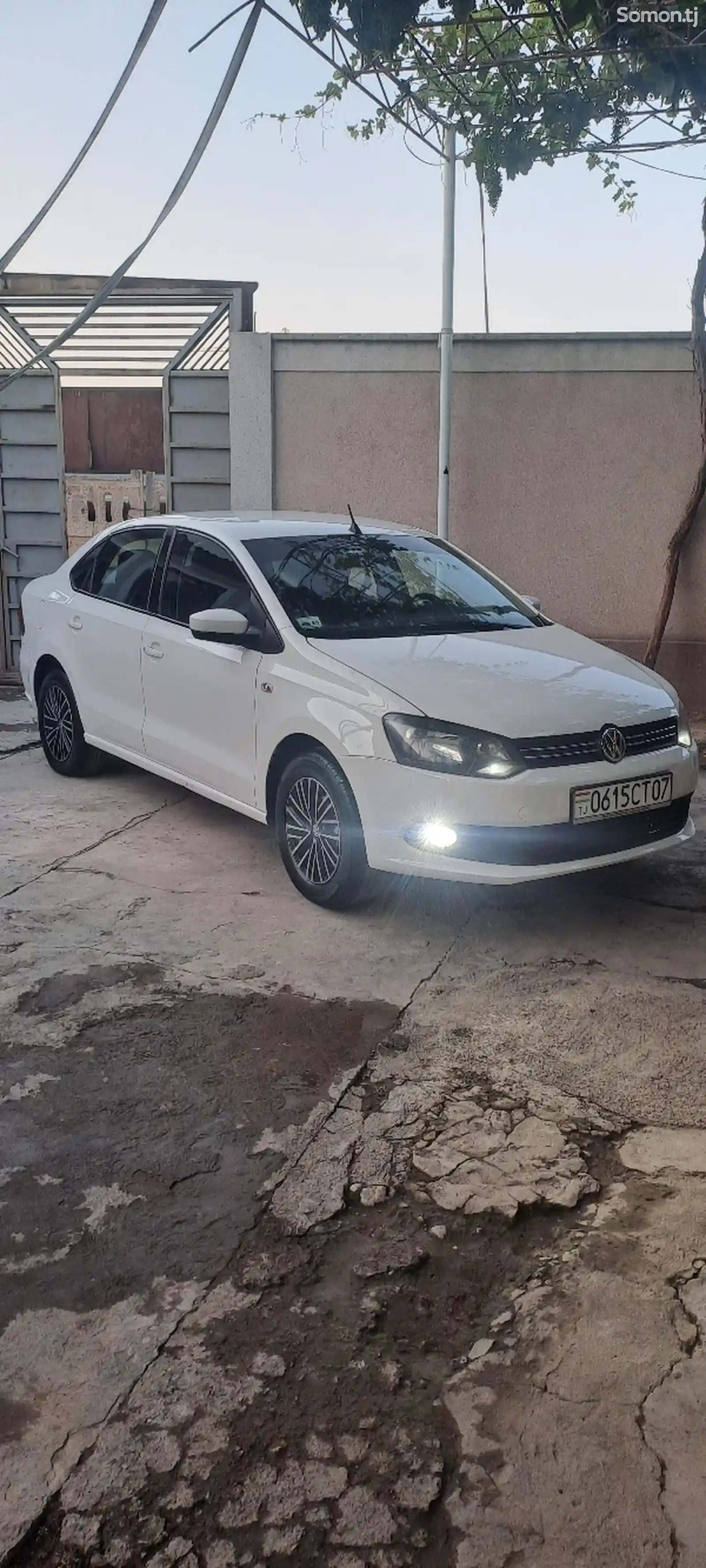 Volkswagen Polo, 2013-6