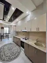 2-комн. квартира, 11 этаж, 85м², Поворот Аэропорта, 4 дома-4