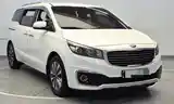 Kia Carnival, 2015-2