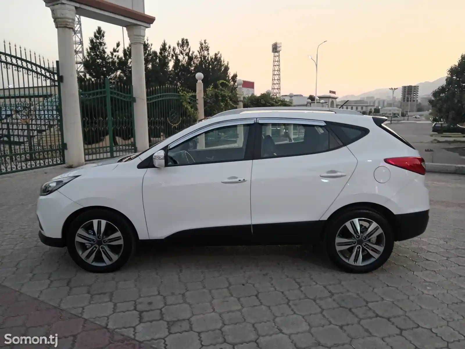 Hyundai Tucson, 2015-4