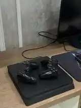 Игровая приставка Sony PlayStation 4slim-2