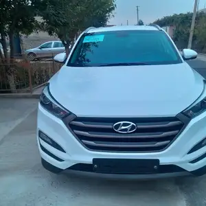 Hyundai Tucson, 2015