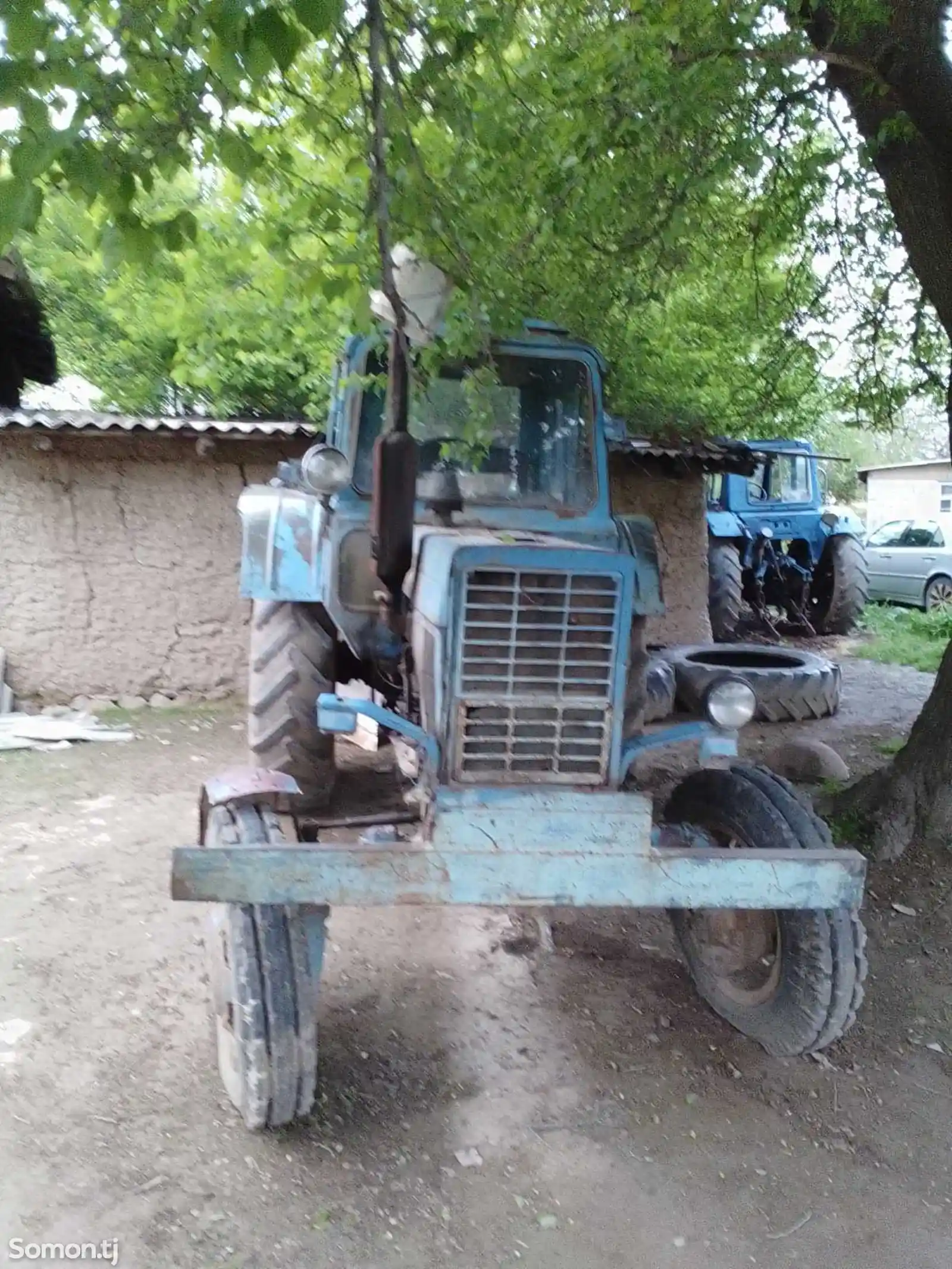 Трактор МТЗ-80-3