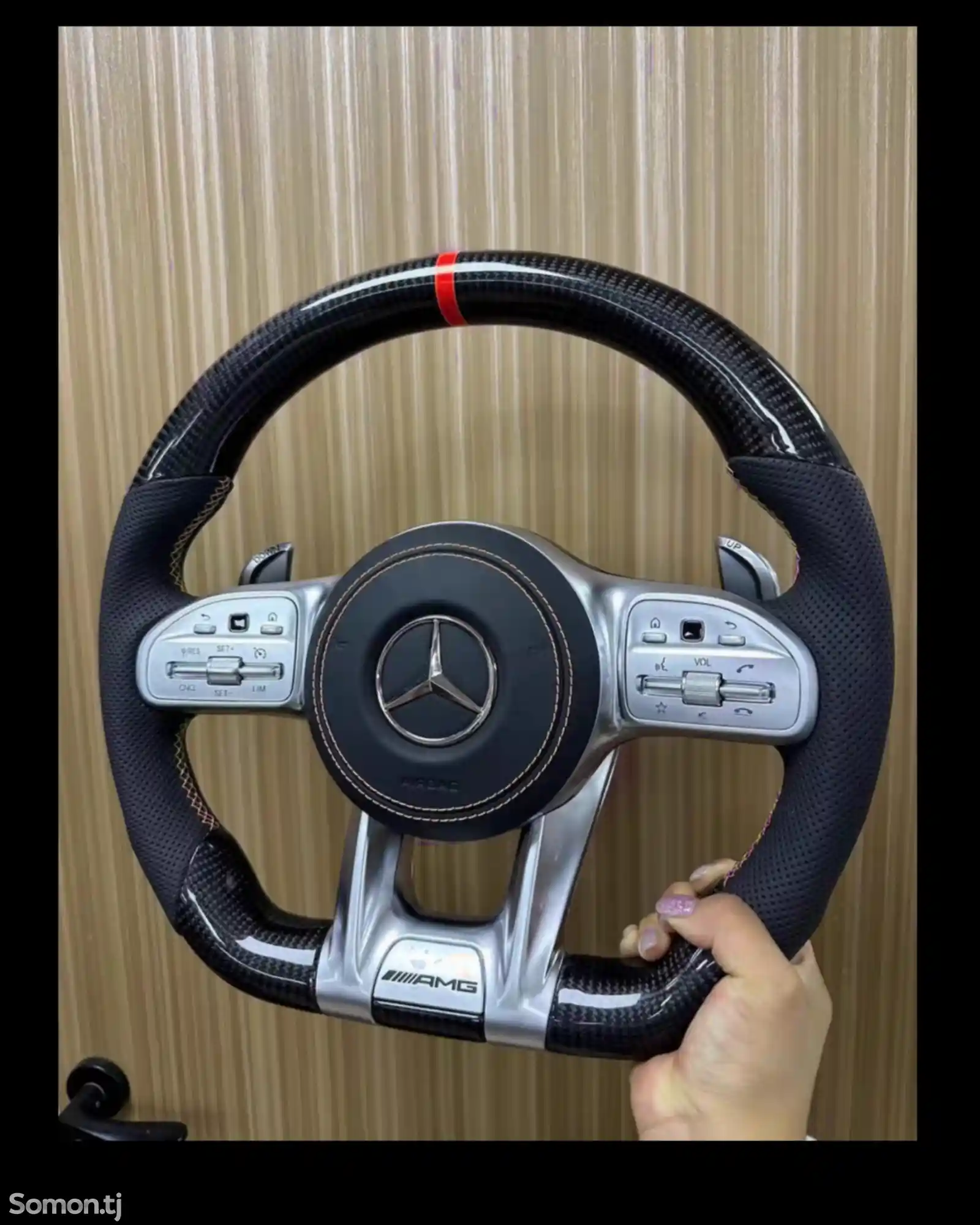 Руль Carbon от Mercedes-Benz-1