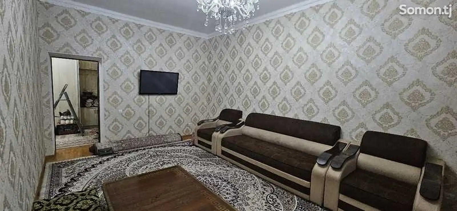 2-комн. квартира, 3 этаж, 64м², ул. Айни-1