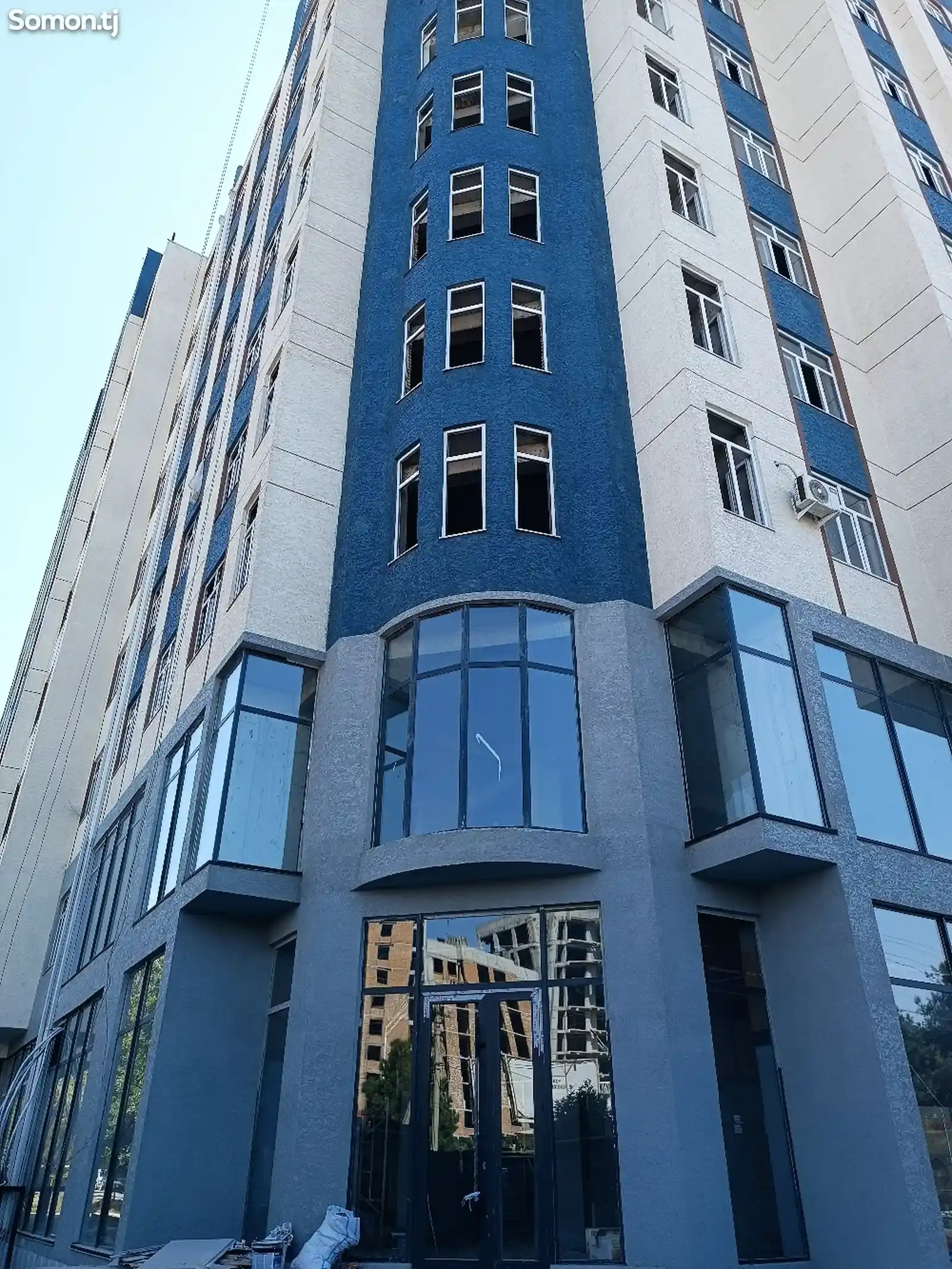 3-комн. квартира, 4 этаж, 60 м², рудаки-8