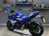 Мотоцикл suzuki gsx250r-4