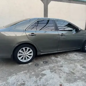 Toyota Camry, 2012