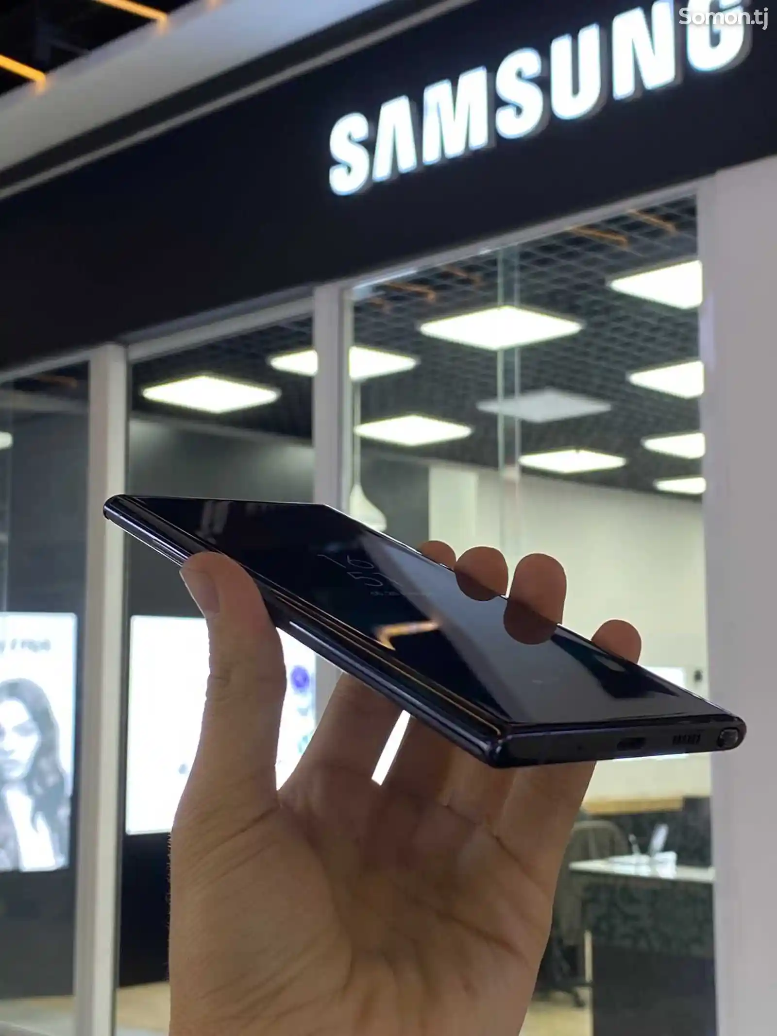 Samsung Galaxy Note 10-6