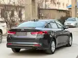 Kia Optima, 2018-7