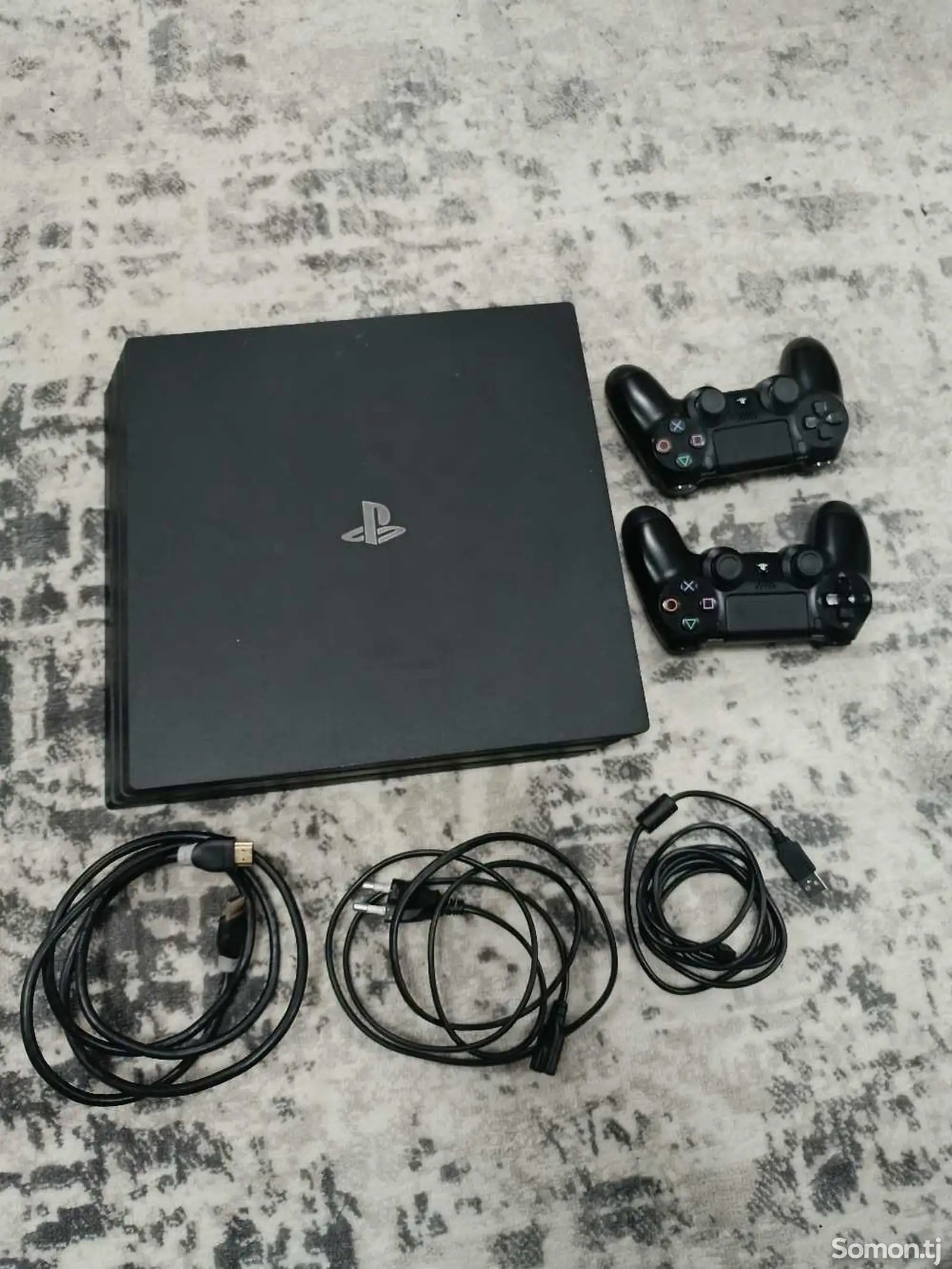 Игровая приставка Sony PlayStation 4 pro 1tb-1