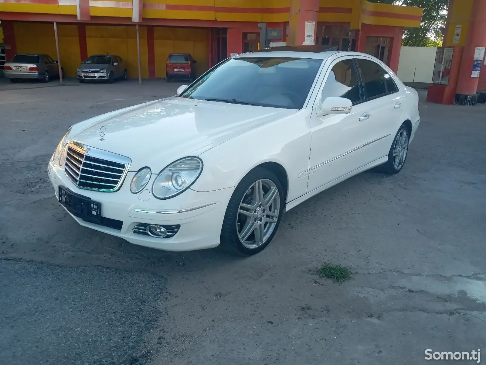 Mercedes-Benz E class, 2008-3