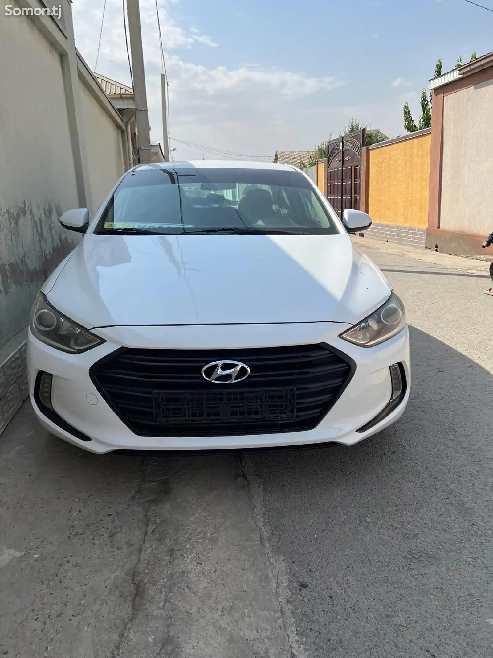 Hyundai Elantra, 2017-7