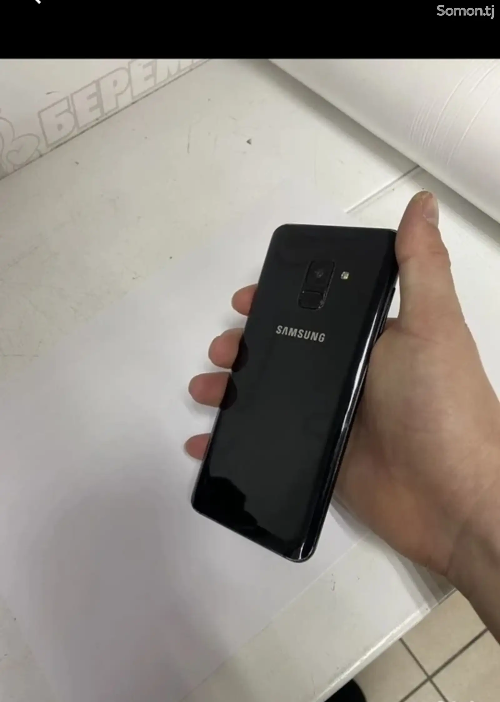 Samsung Galaxy a8 plus 32gb-1