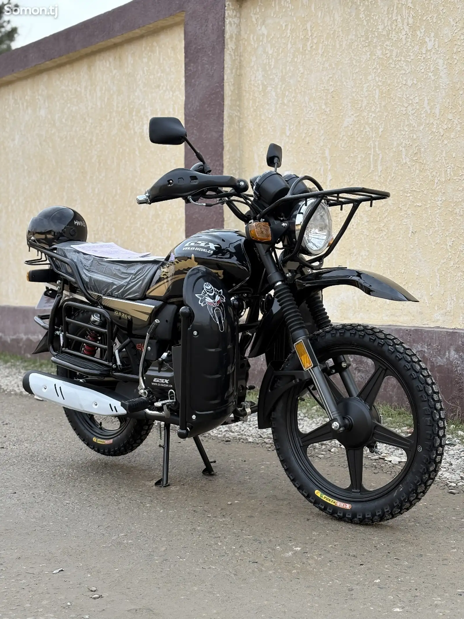 Мотоцикл Suzuki-1