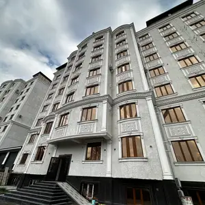 3-комн. квартира, 6 этаж, 75 м², 31 мкр