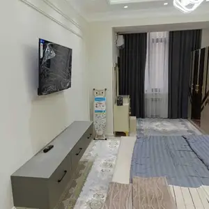 2-комн. квартира, 14 этаж, 80м², шохмансур 