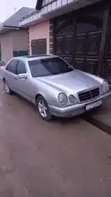 Mercedes-Benz E class, 1997-4