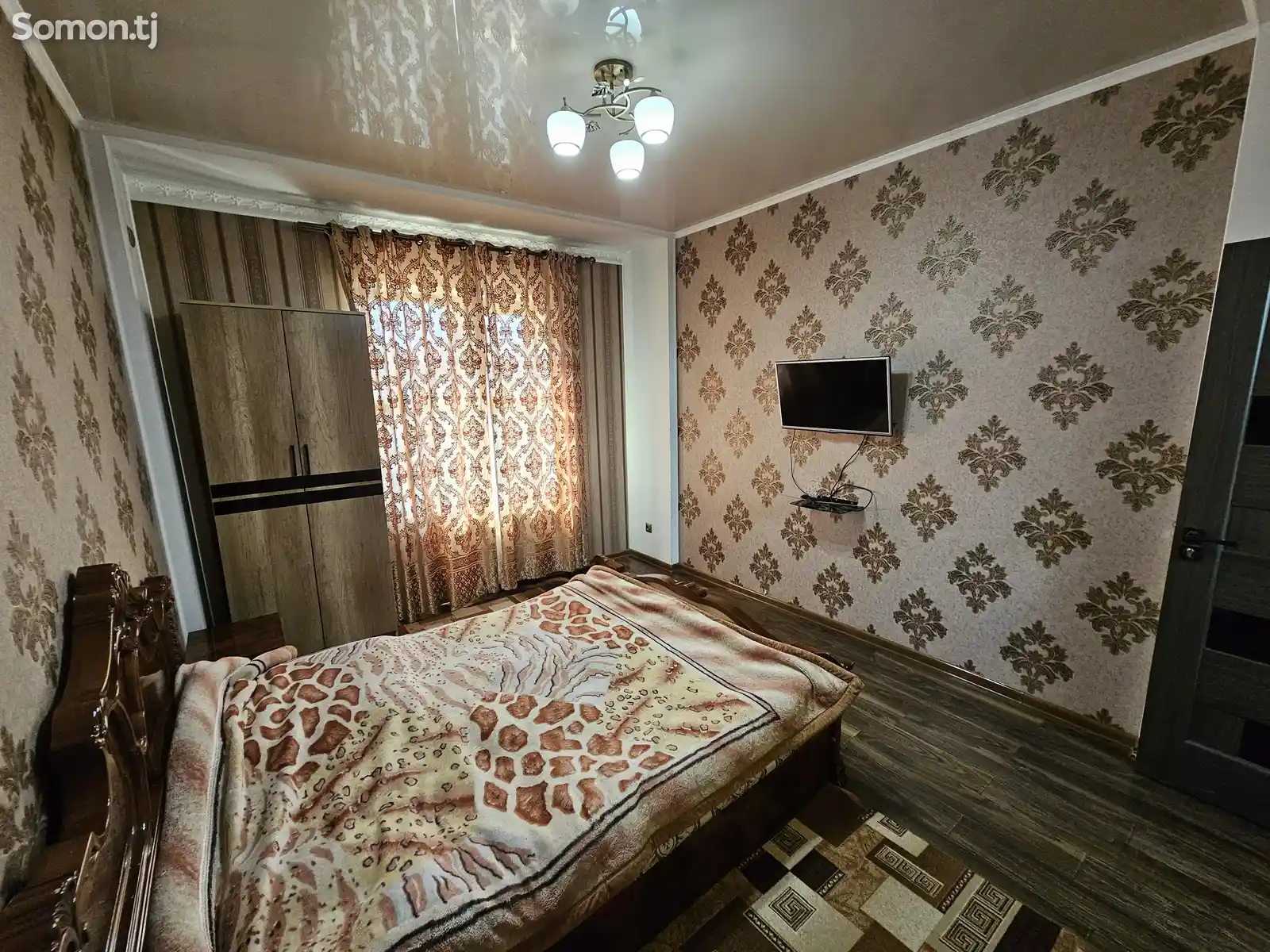 2-комн. квартира, 3 этаж, 96м², Исмоили Сомони-5