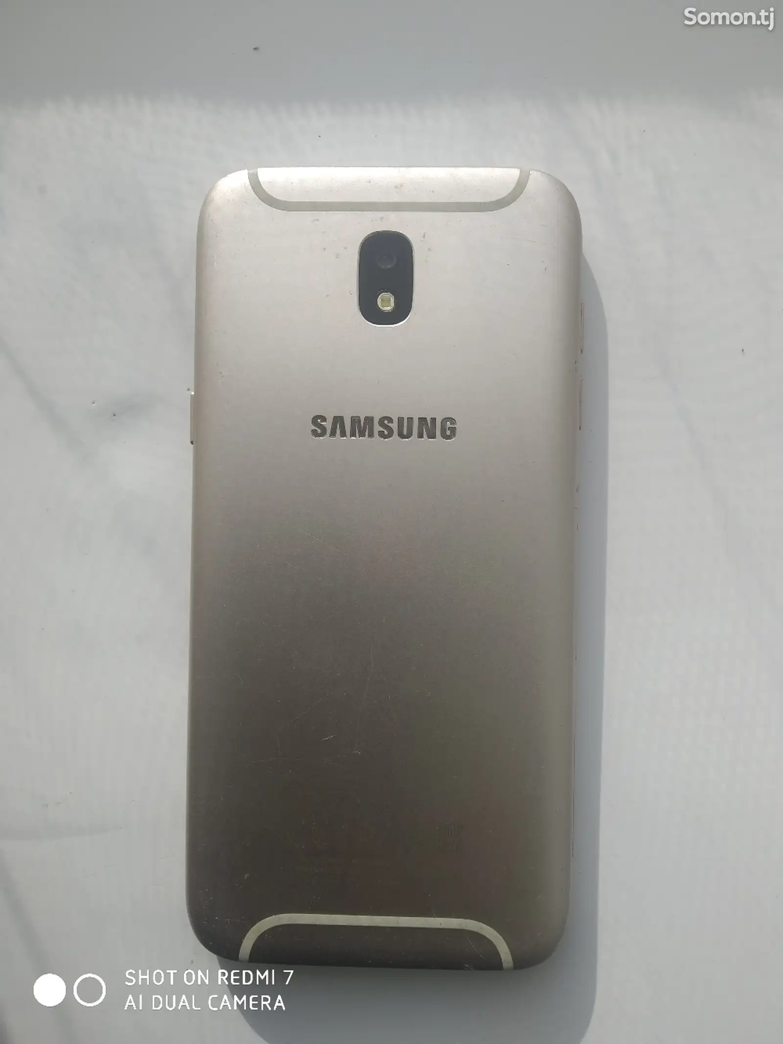 Samsung Galaxy J5-4