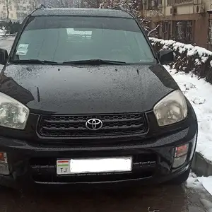 Toyota RAV 4, 2002