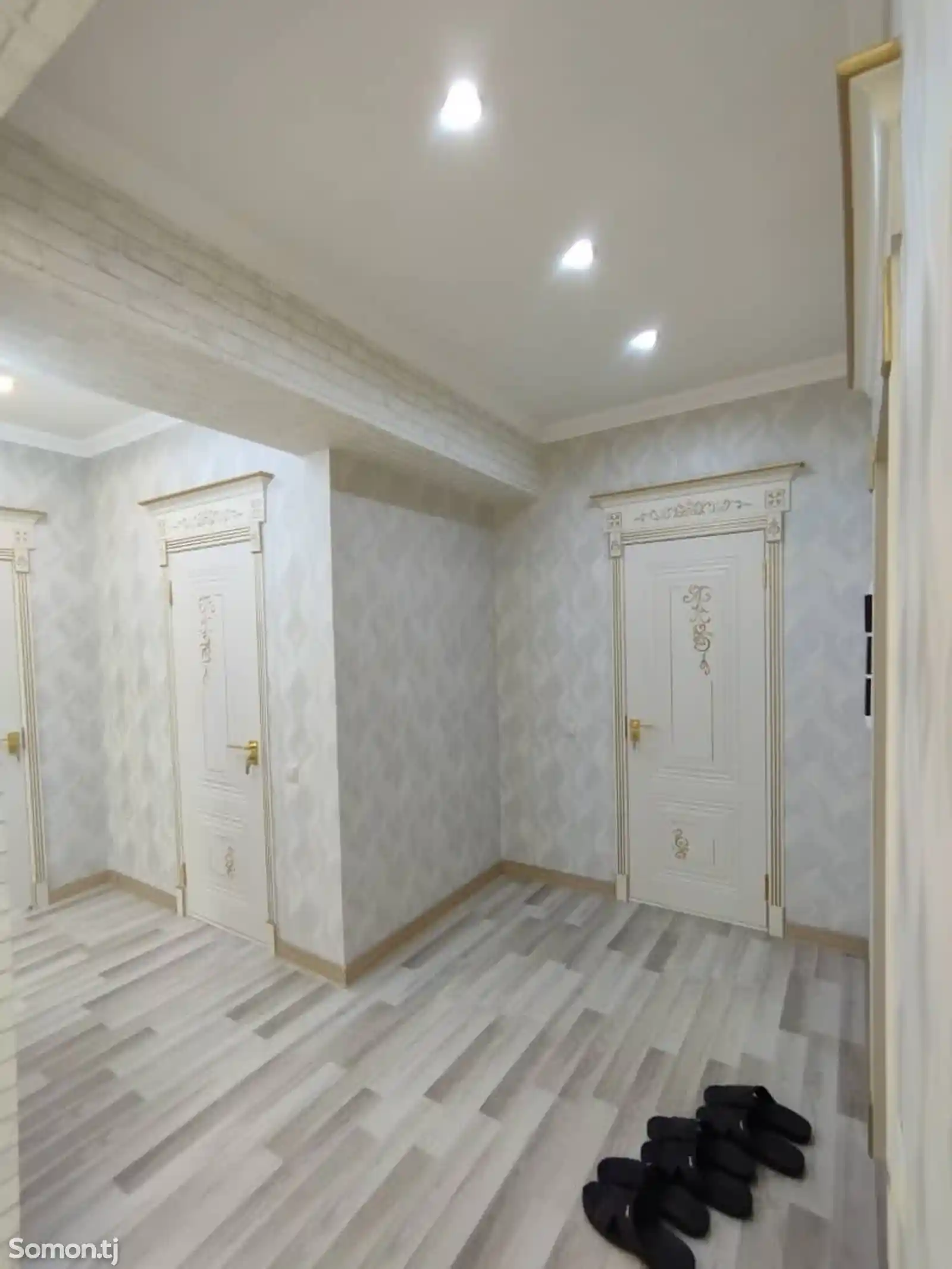 3-комн. квартира, 9 этаж, 118 м², Дом печати-15