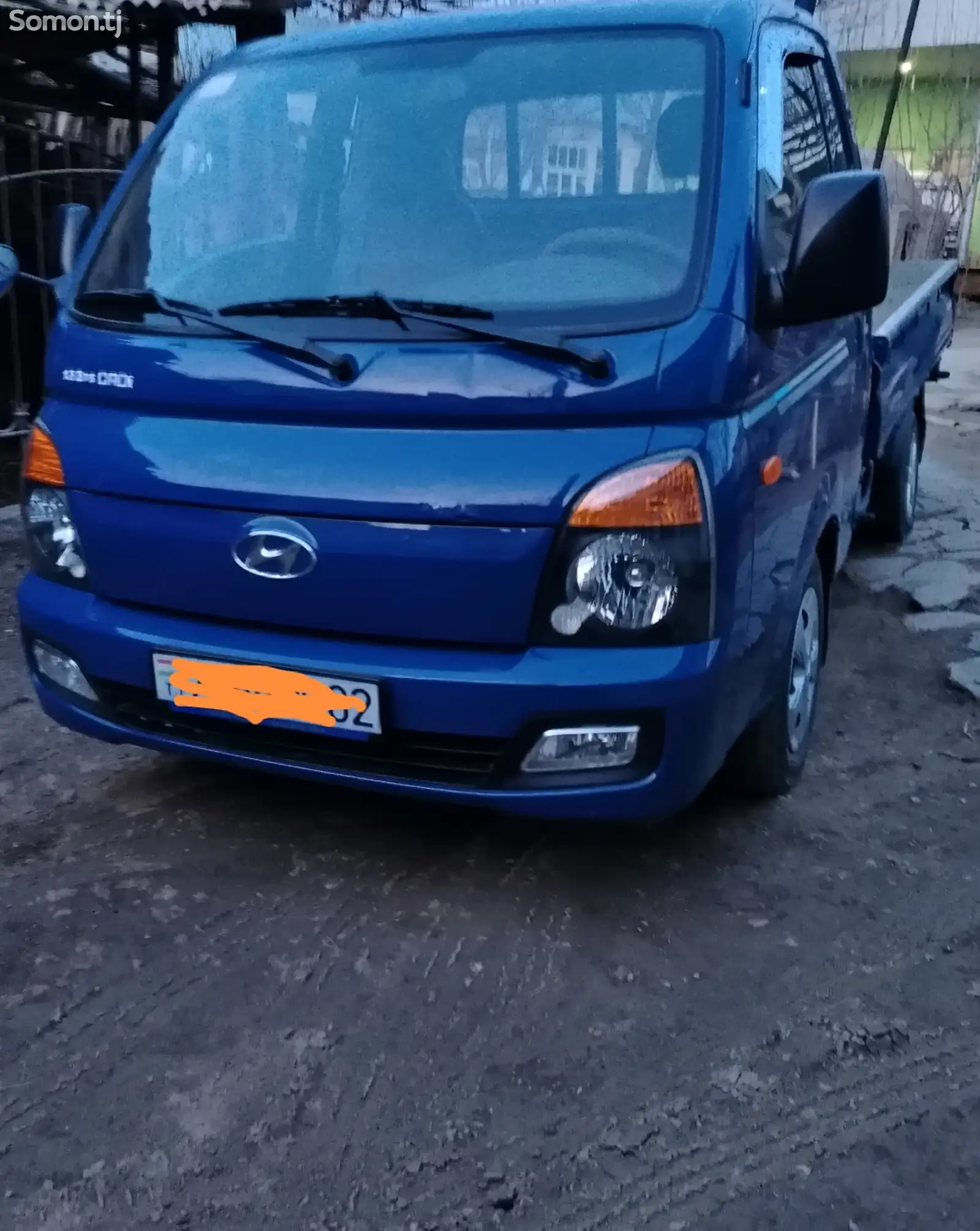 Бортовой автомобиль Hyundai Porter, 2015-1