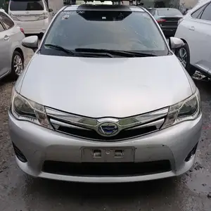 Toyota Axio, 2014