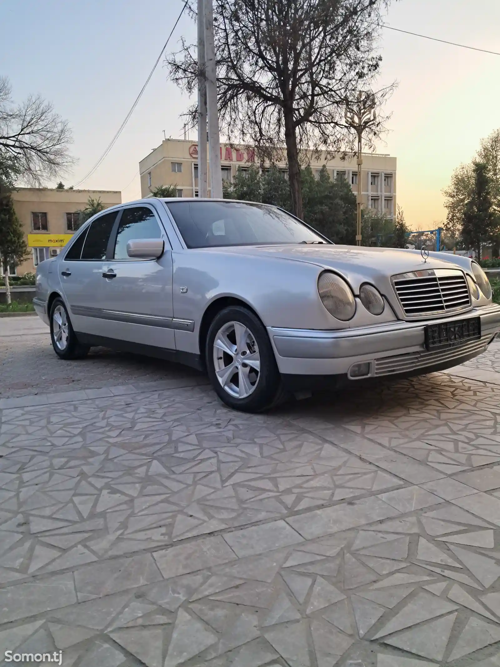 Mercedes-Benz E class, 1996-2