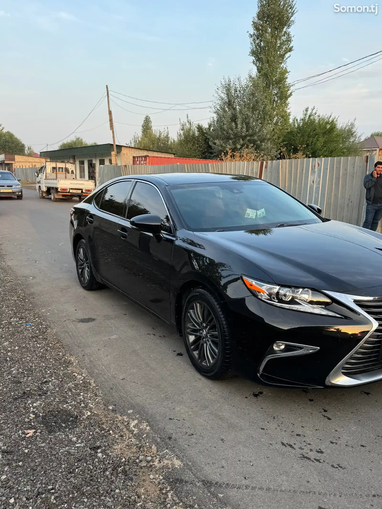 Lexus ES series, 2017-3